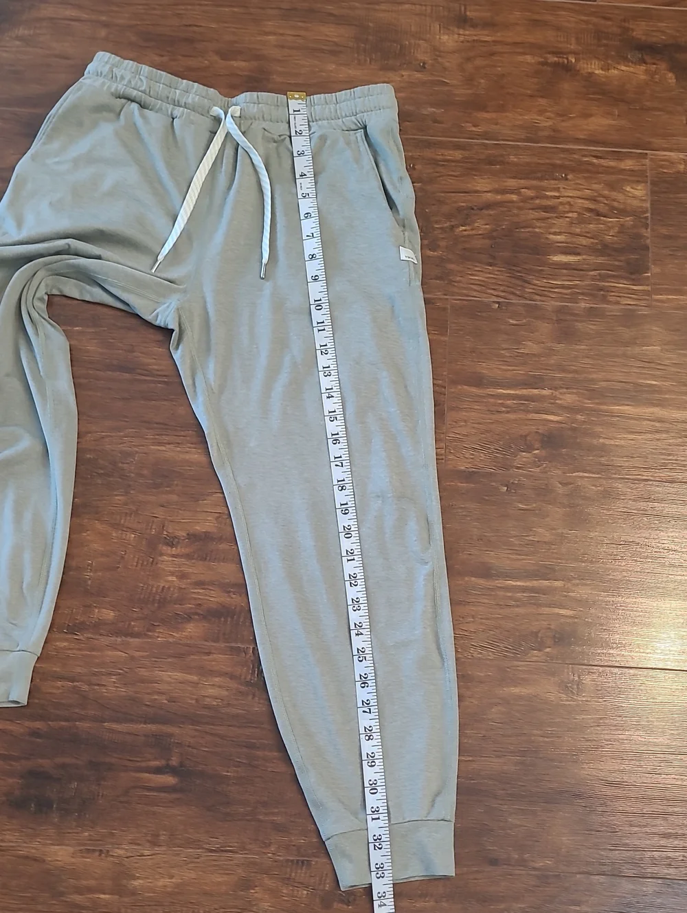 Vuori Light Green Womens Jogger Sweatpants Size S